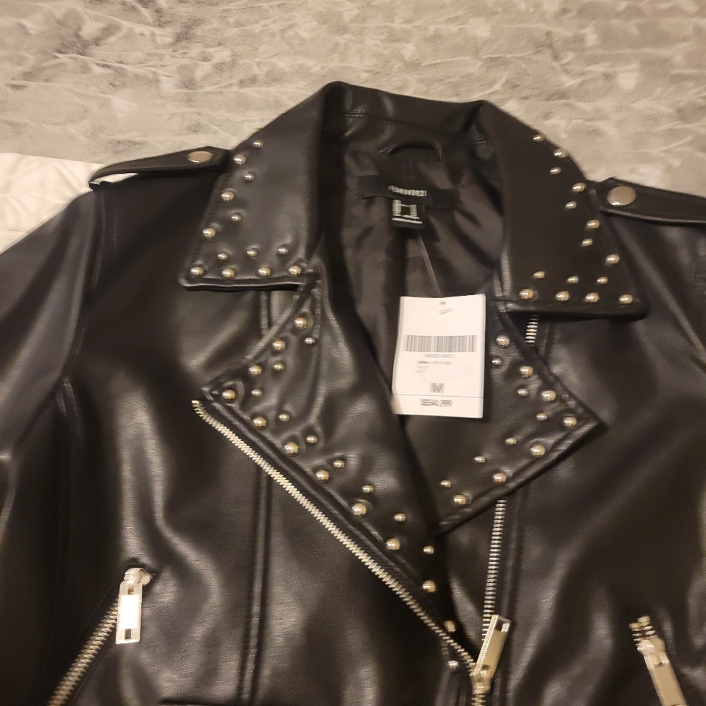 Jacket - Picture 2 of 3
